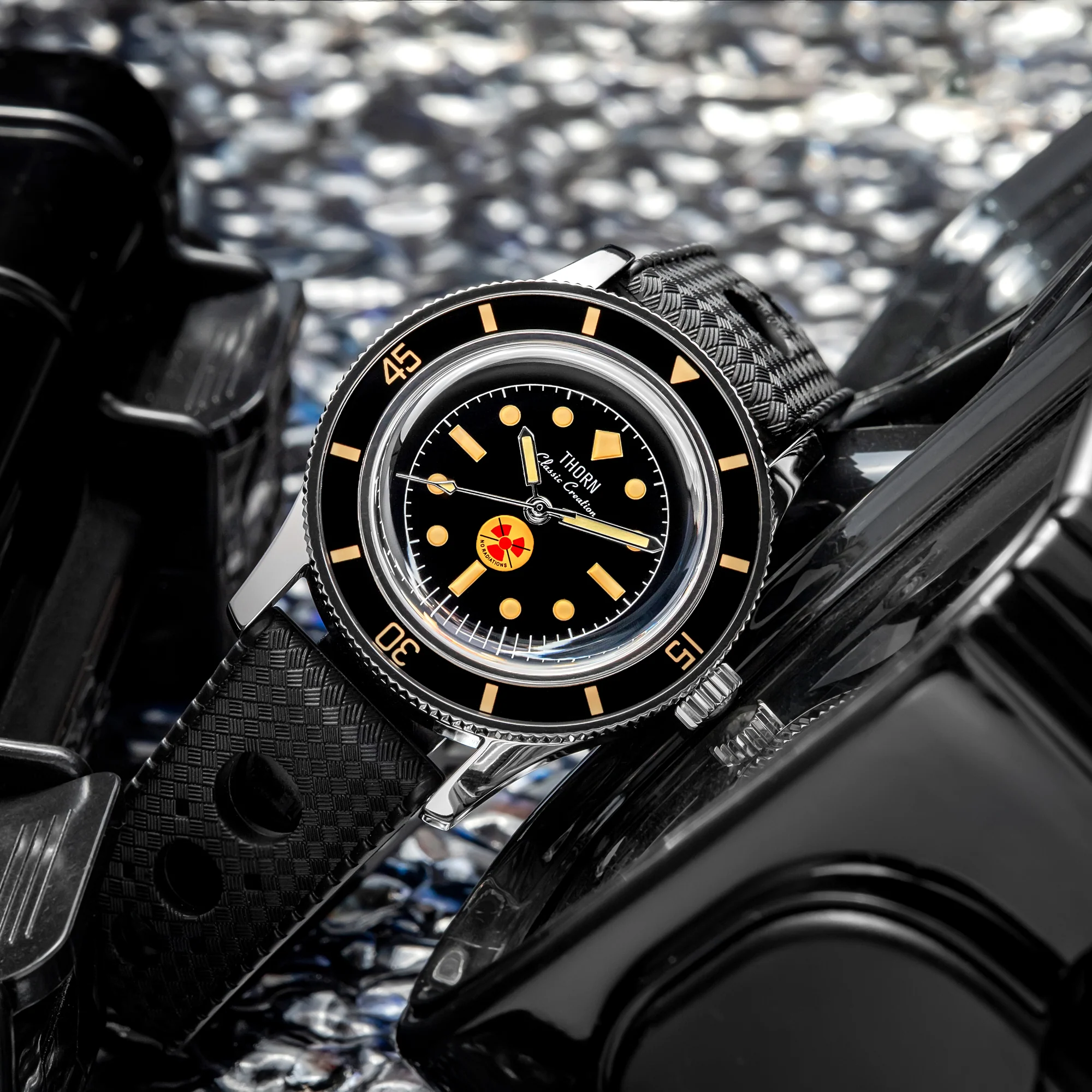 Thorn 38mm Titanium 50-Fathoms Dive Watch T009 - Image 17